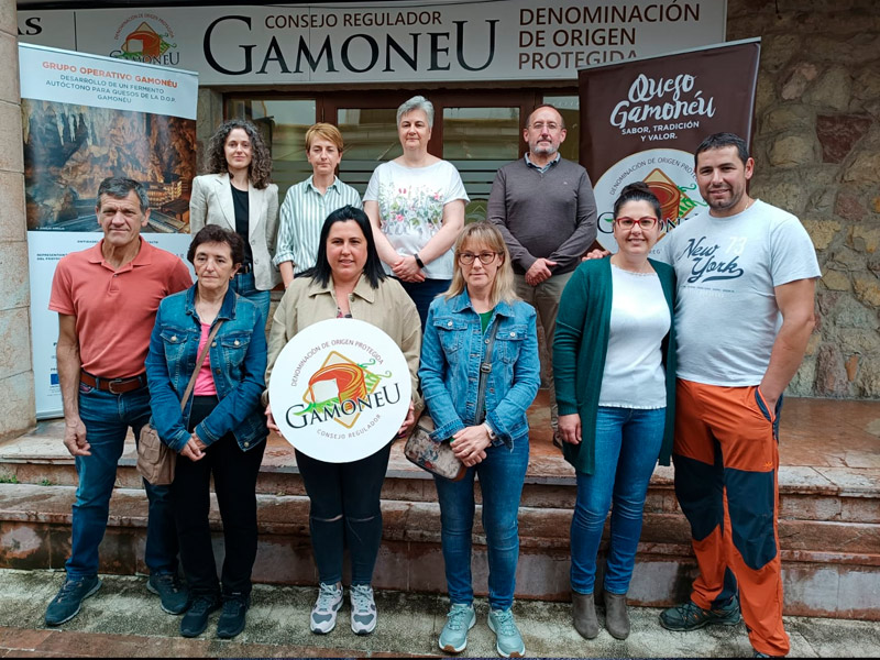 Equipo y elaboradores del proyecto GO Gamonéu